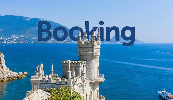 Booking.com пояснил, как работает в Крыму