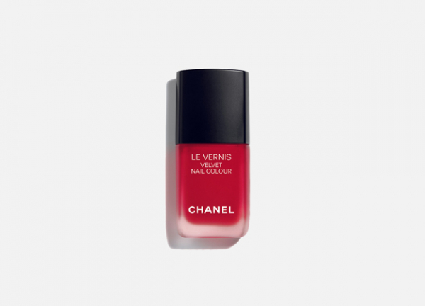 Chanel представил осеннюю коллекцию макияжа